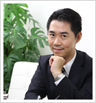 社会保険労務士　藤井恵介先生